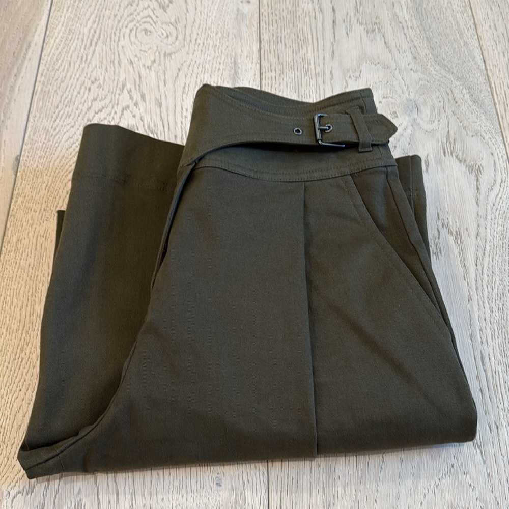 Express High Waisted Side Buckle Belt Wide Leg Pant in Size 2 - Picture 13 of 13